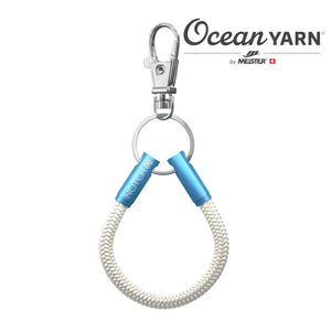 Sustainable OceanYarn NOTCH Loop - Natural with blue aluminium ends by the CGA